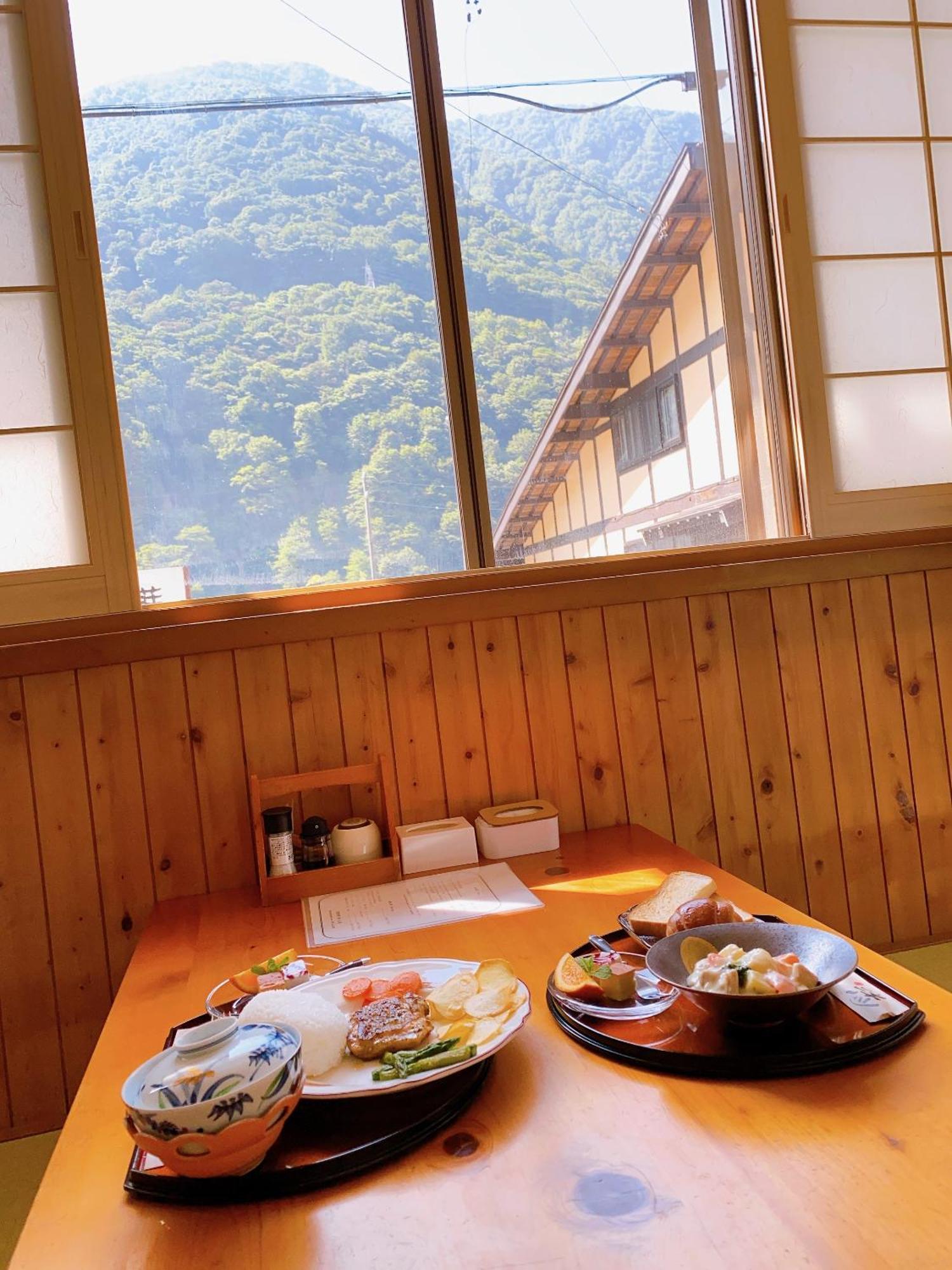 Hakuunsou Hotel Takayama  Exterior photo